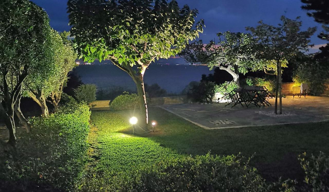 Messinian Blue Seaside Villa Kalamata Ngoại thất bức ảnh