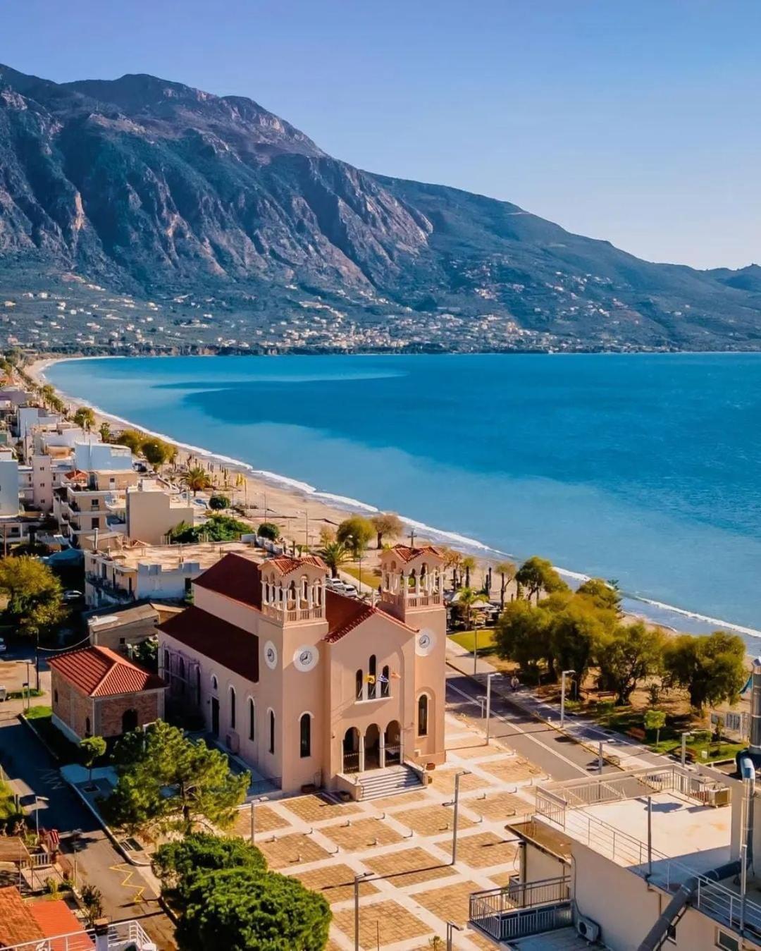Messinian Blue Seaside Villa Kalamata Ngoại thất bức ảnh