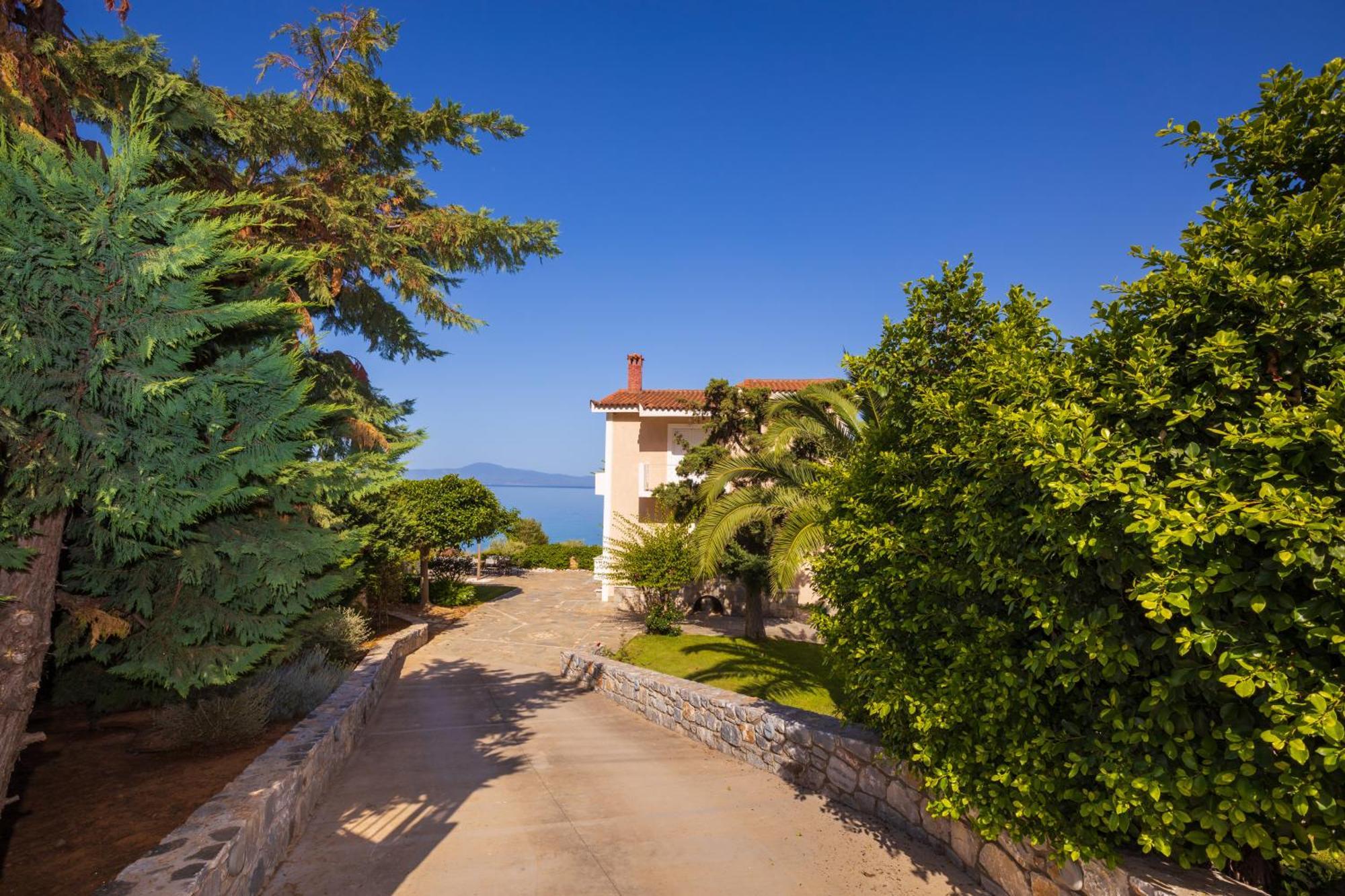 Messinian Blue Seaside Villa Kalamata Ngoại thất bức ảnh