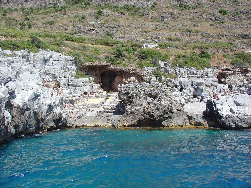 Messinian Blue Seaside Villa Kalamata Ngoại thất bức ảnh